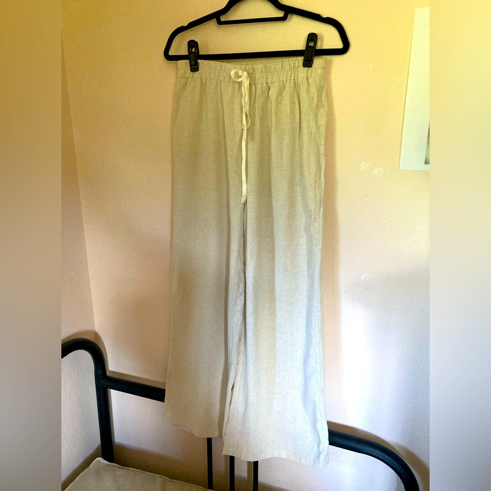 High-wasted linen pants